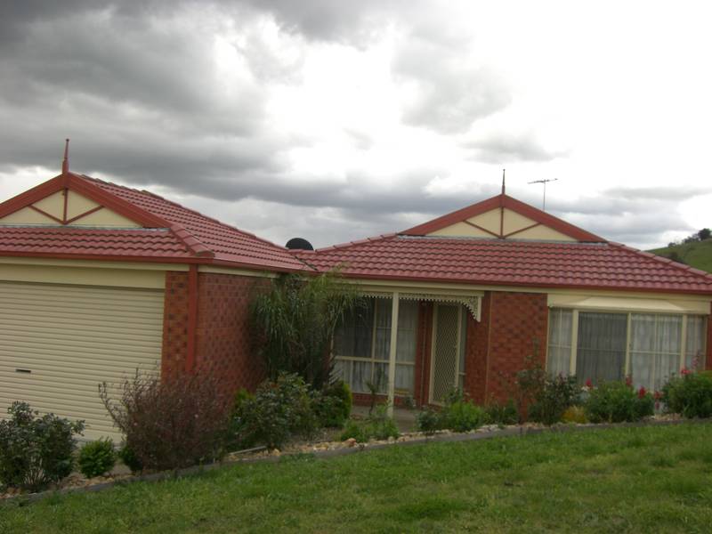 Quality Home in ideal court Picture 1