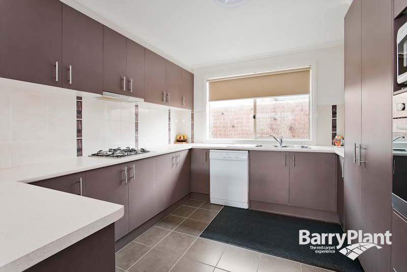 Henty Park living at its best! Picture 3