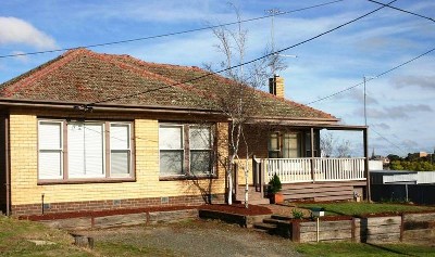 Beautifully Presented 3 Bedroom Home + Study Picture