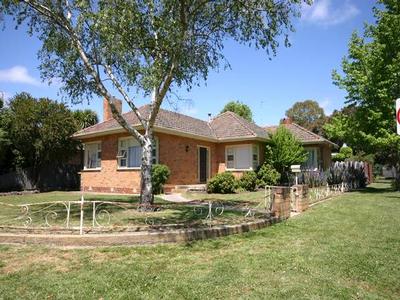 Rare Opportunity to Purchase in Newington Picture Rare Opportunity to Purchase in Newington Picture