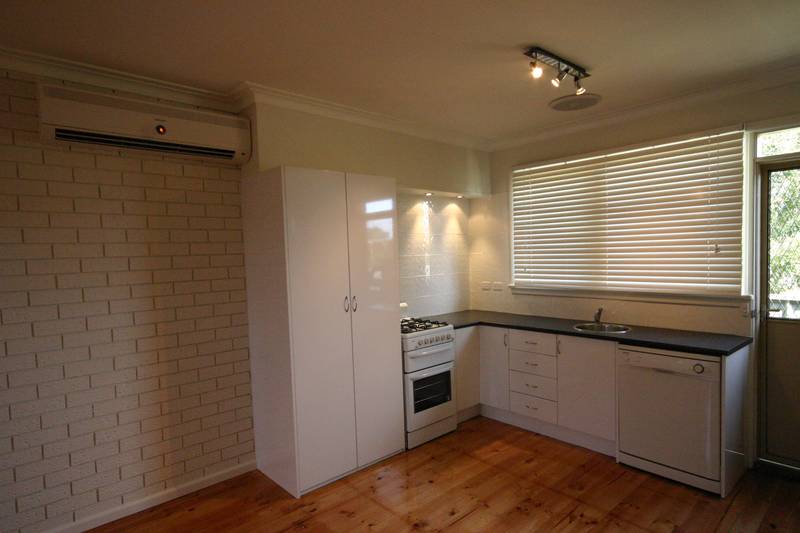 Renovated, Low Maintenance Living Picture 1