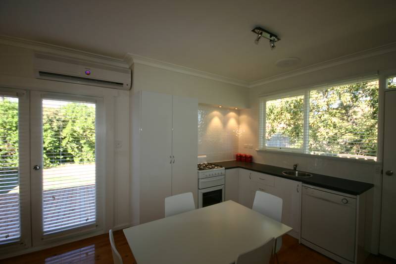 Beautiful Unit in Alfredton Picture 3