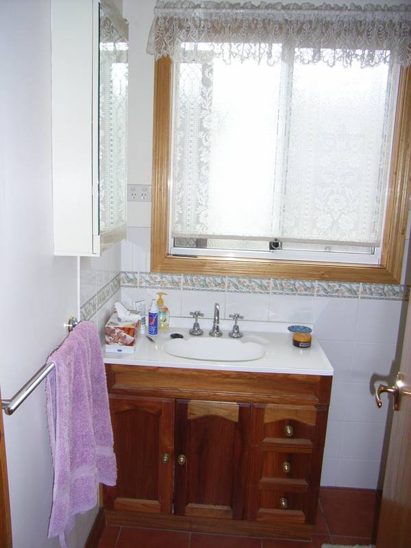 Close to the city! Picture 3