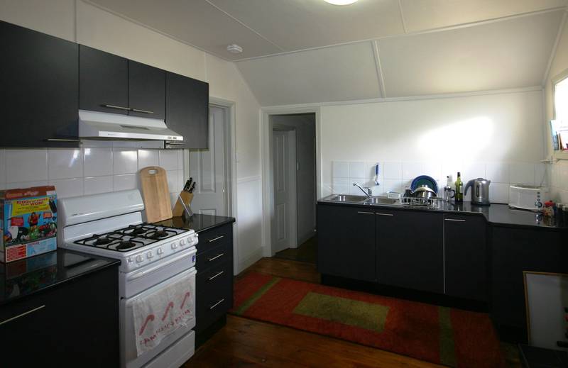 Smart House, Smart Location Picture 2