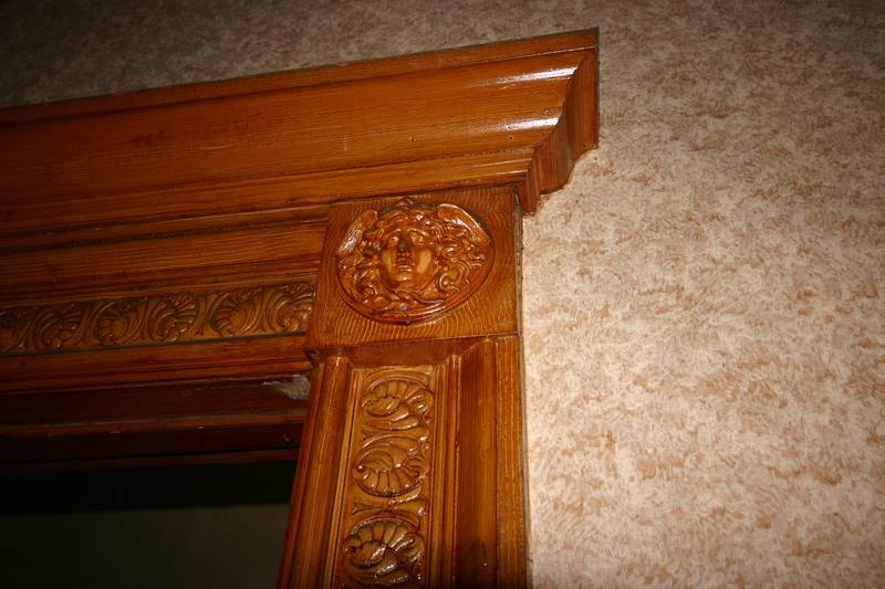 Glorious Victorian Period Home Picture 2