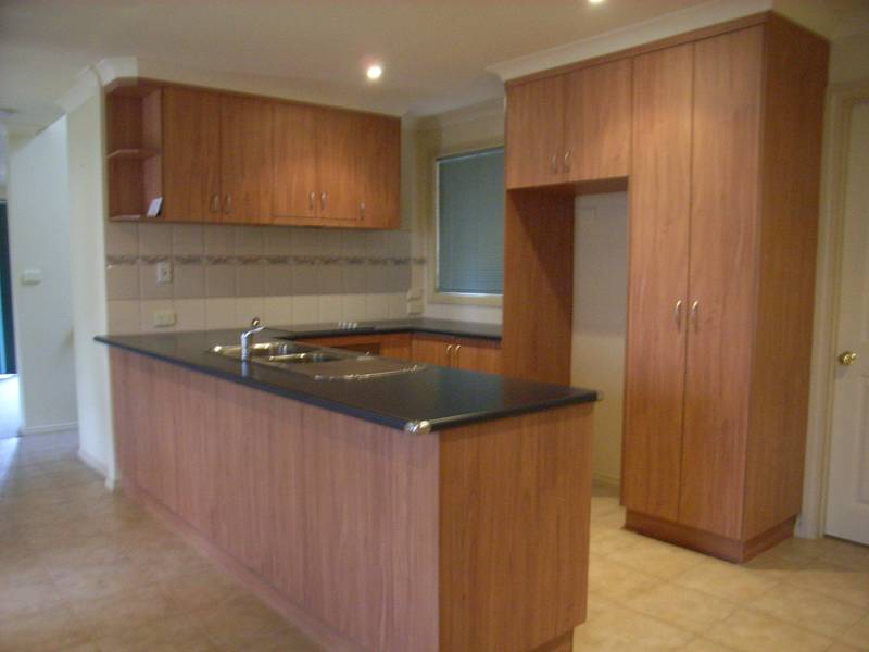 Superb Townhouse in Soldiers Hill Picture 2