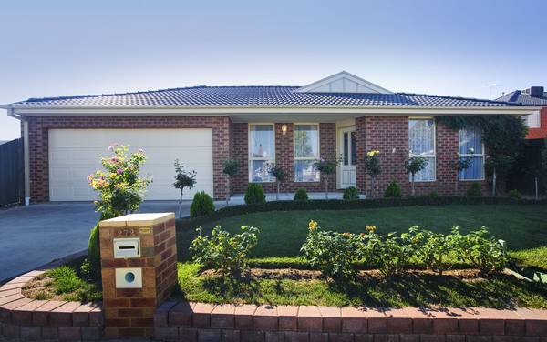 'Become enchanted with this luxury modern home' Picture 1