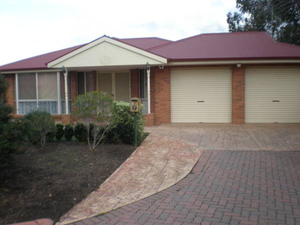 3 Bedroom + Study home - Avail NOW! Picture