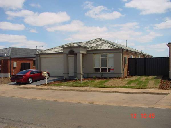 3 Bedroom + Study Home - Avail 24th October!!! Picture 1