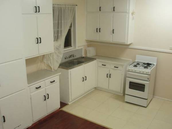 Newly renovated 3 Bedroom Home - Avail NOW!!! Picture
