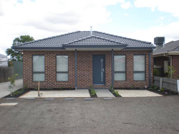 Brand New 2 Bedroom Villa Unit - Avail NOW!! Picture 1