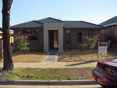 Move in Now and beat the Xmas Rush! - Avail NOW!!! Picture