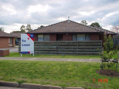 LOCATION, LOCATION!! -2 Bedroom Delight - Avail NOW!!! Picture