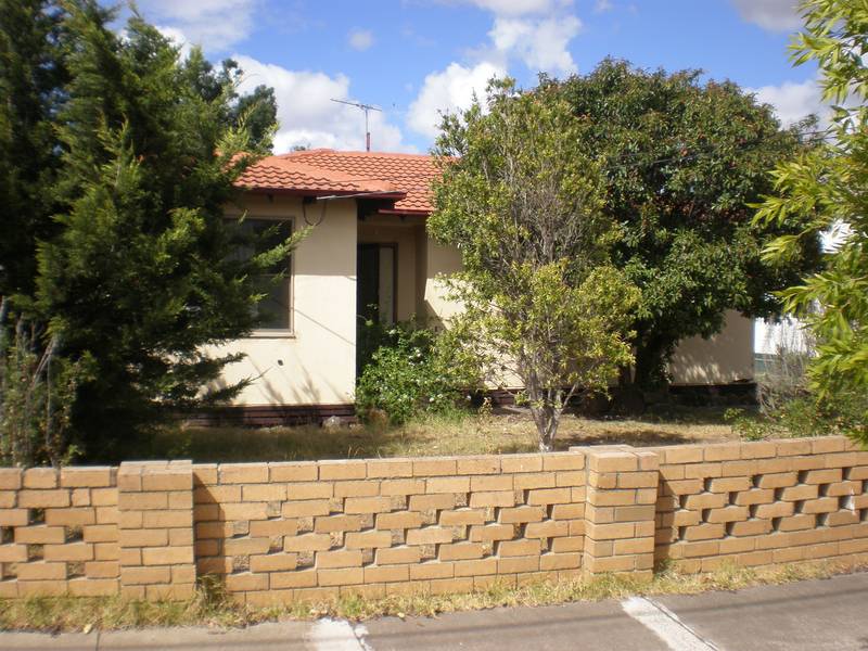 Affordable Family Living - 3 Bedroom Home - UNDER APPLICATION Picture 1