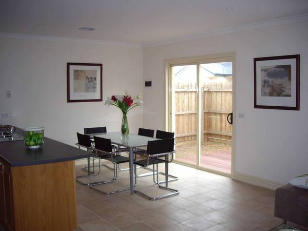 3 Bedrooms + Study - AVAIL NOW!!! Picture 3