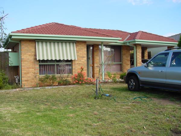 Neat as a Pin - 3 Bedroom Home - Avail Mid May!! Picture 1