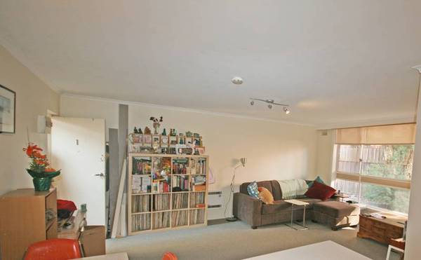 House size Living for A Quarter of the Price!! Picture 2