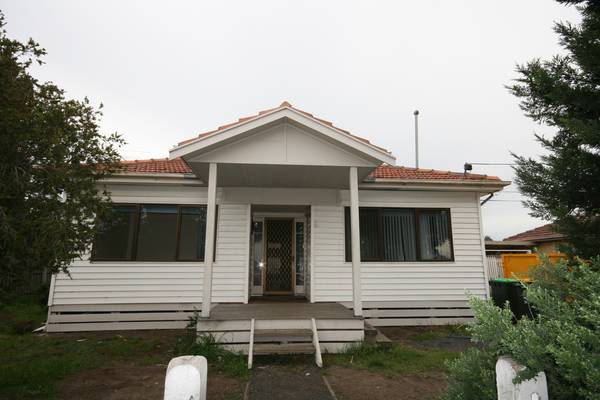 Renovated 3 Bedroom Family Home Picture