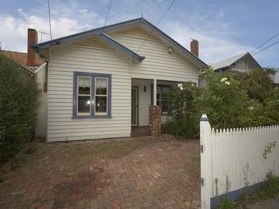 Williamstown Lifestyle, mintues away in Newport Picture Williamstown Lifestyle, mintues away in Newport Picture