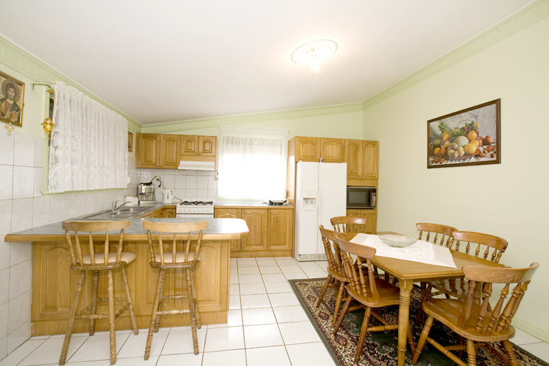 UNDER CONTRACT - Period Detail - Position - Perfect! Picture 2