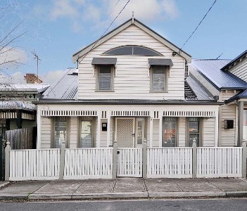 Sensational 3 bed townhouse! in the heart of Seddon. Picture