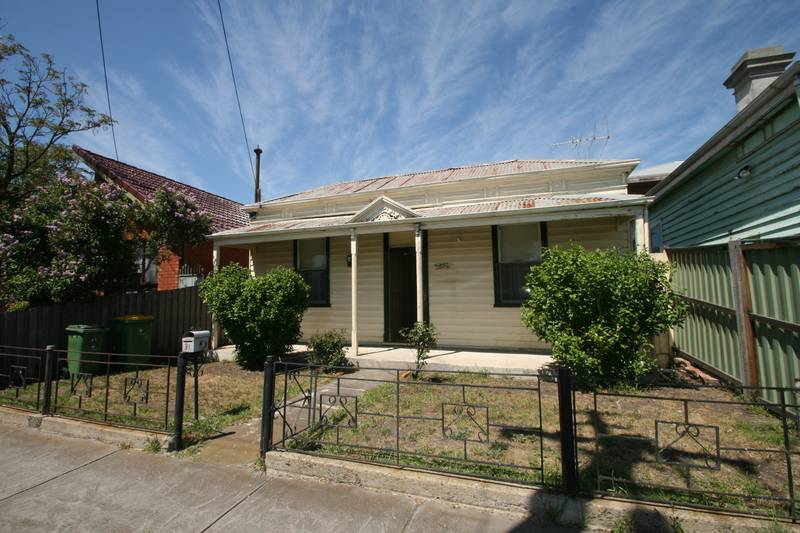 Delightful Victorian Home Picture 1