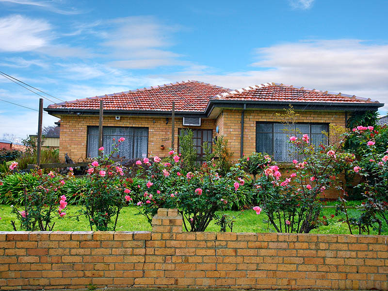 Ideal Family Home (6 Month Lease Only) Picture 2