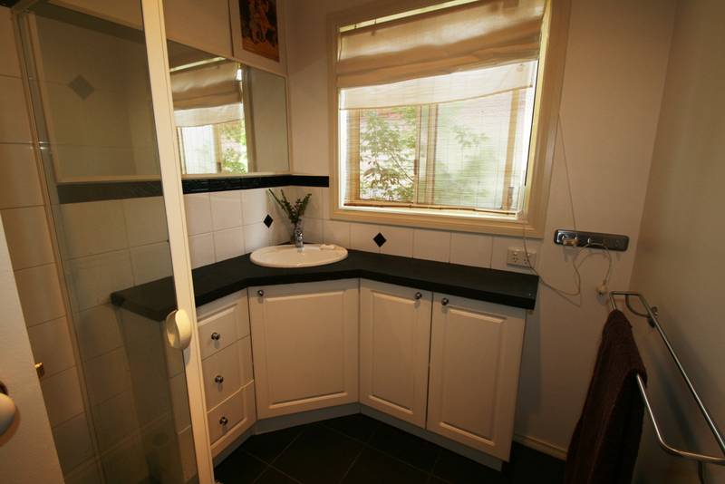 Large 3 Bedroom
low maintenaince Home! Great Location Picture 3