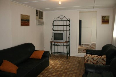 Freshly Painted, All inclusive of Furniture, and utilities Picture