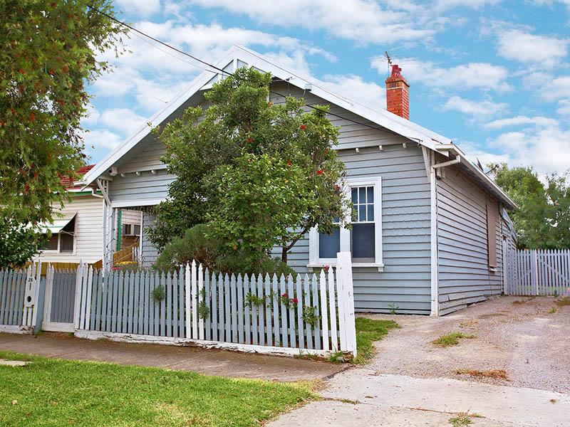 "Gorgeous Edwardian Gem" Picture 1