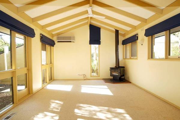 IT'S YOURS IF THE PRICE IS RIGHT... Picture IT'S YOURS IF THE PRICE IS RIGHT... Picture