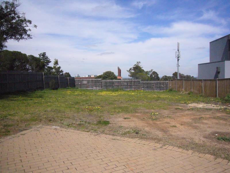 LAND, LAND, LAND IN GALLERY PARK ESTATE! Picture 2