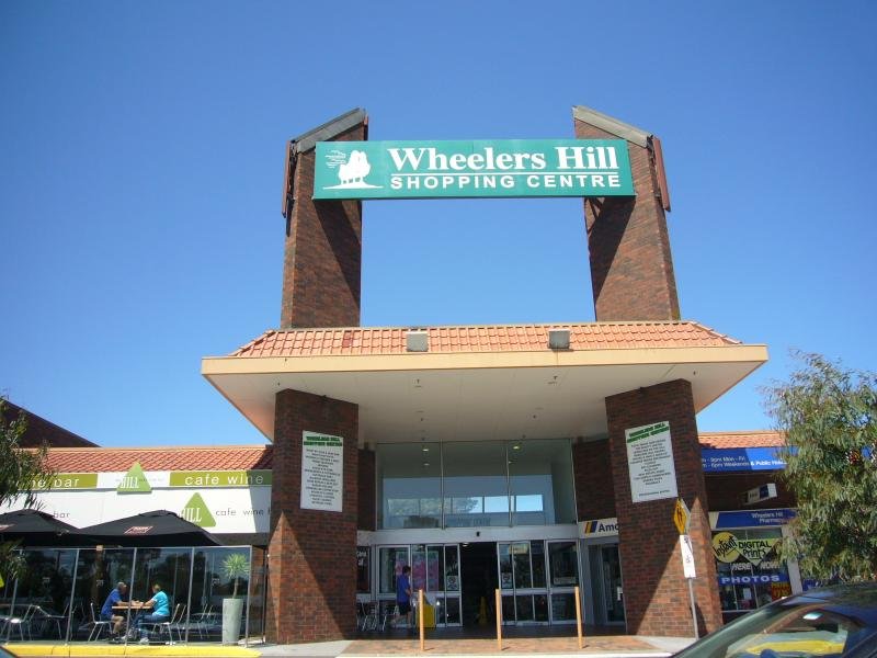 LAND, LAND, LAND IN GALLERY PARK ESTATE! Picture 3