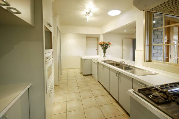 PERFECT MATCH FOR MODERN DAY NEEDS Picture 3