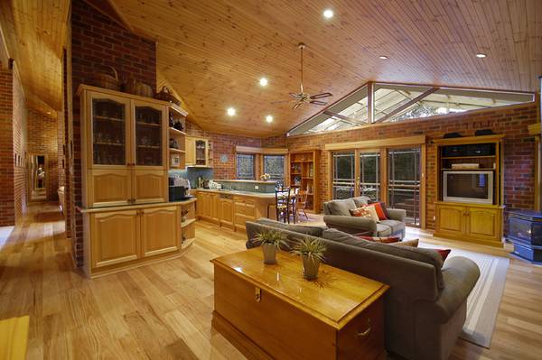 Character, Charm and Style Picture