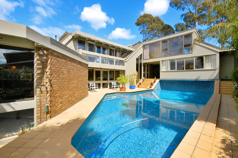 Unique Design, Fabulous Views! Picture 1