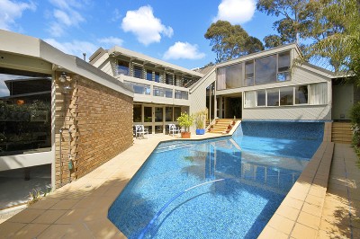 Unique Design, Fabulous Views! Picture