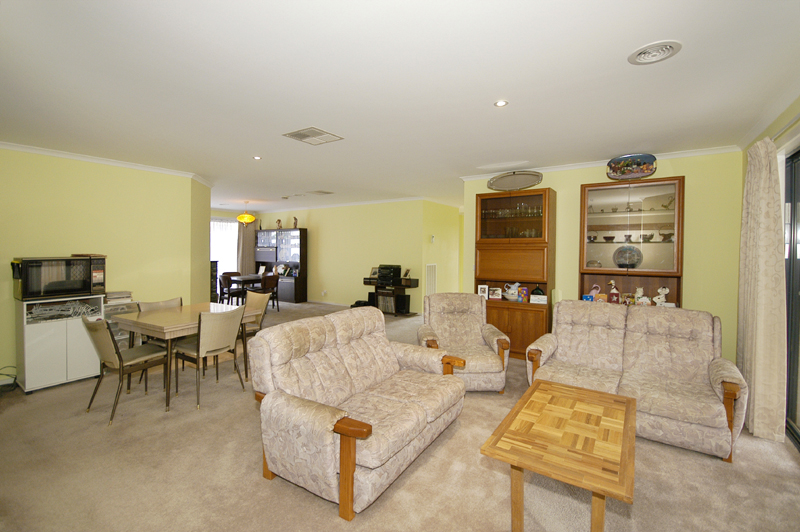 Young and Beautiful Picture 3