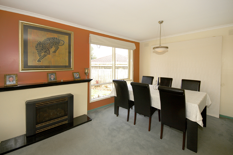 Family Home In Court Location Picture 3