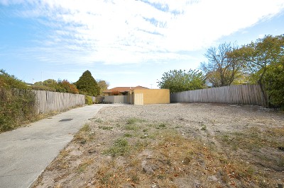 Calling All Builders/Investors Picture