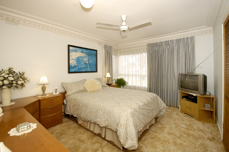 Impressive Family Home Picture 3