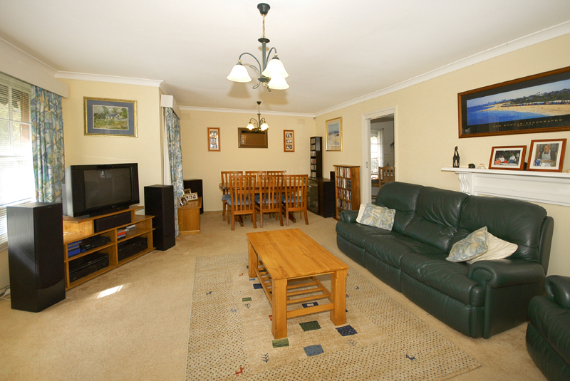 Impressive Family Home Picture 3