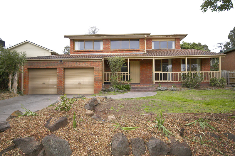 Easy Stroll To Caulfield Grammar Picture 1