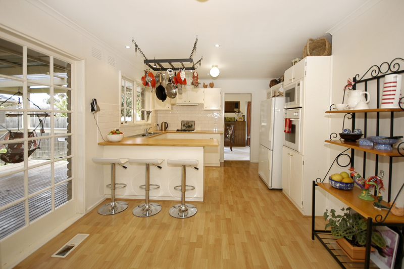 Colonial Family Charmer Picture 3