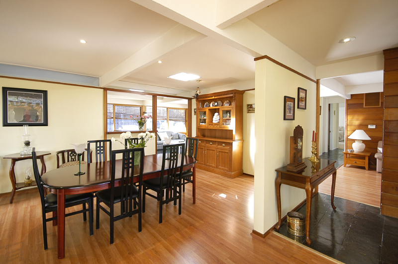 Beautiful Contemporary Home Or Redevelopment Site? Picture 2