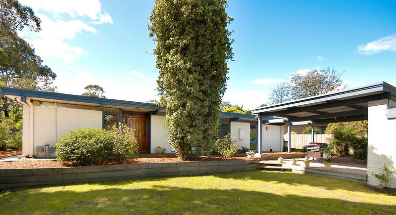 Beautiful Contemporary Home Or Redevelopment Site? Picture 1