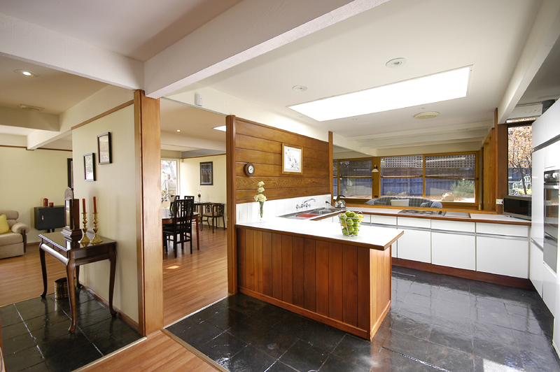 Beautiful Contemporary Home Or Redevelopment Site? Picture 3