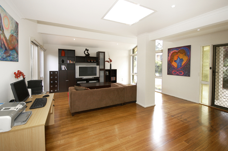 Stunningly Renovated Picture 2