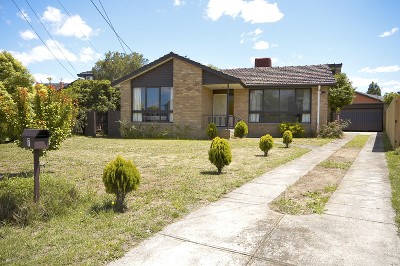 Affordable Plus Court Location! Picture Affordable Plus Court Location! Picture