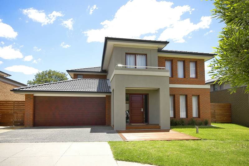 6 Star Henley In Waverley Park Estate! Picture 1